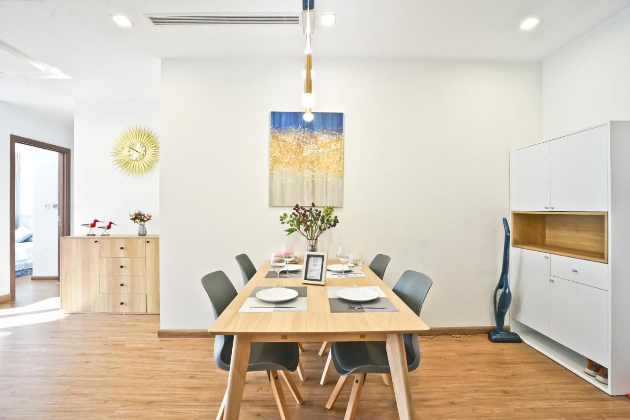 Hi-Home Suites - Vinhomes Metropolis Hanoi Buitenkant foto